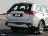 ميتسوبيشي أوتلاندر 2021